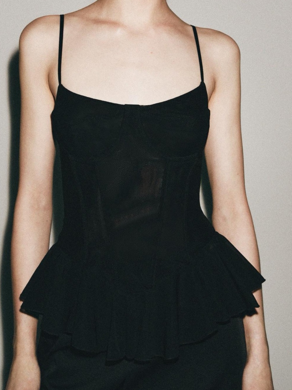 NWT Zara ruffled tulle corset